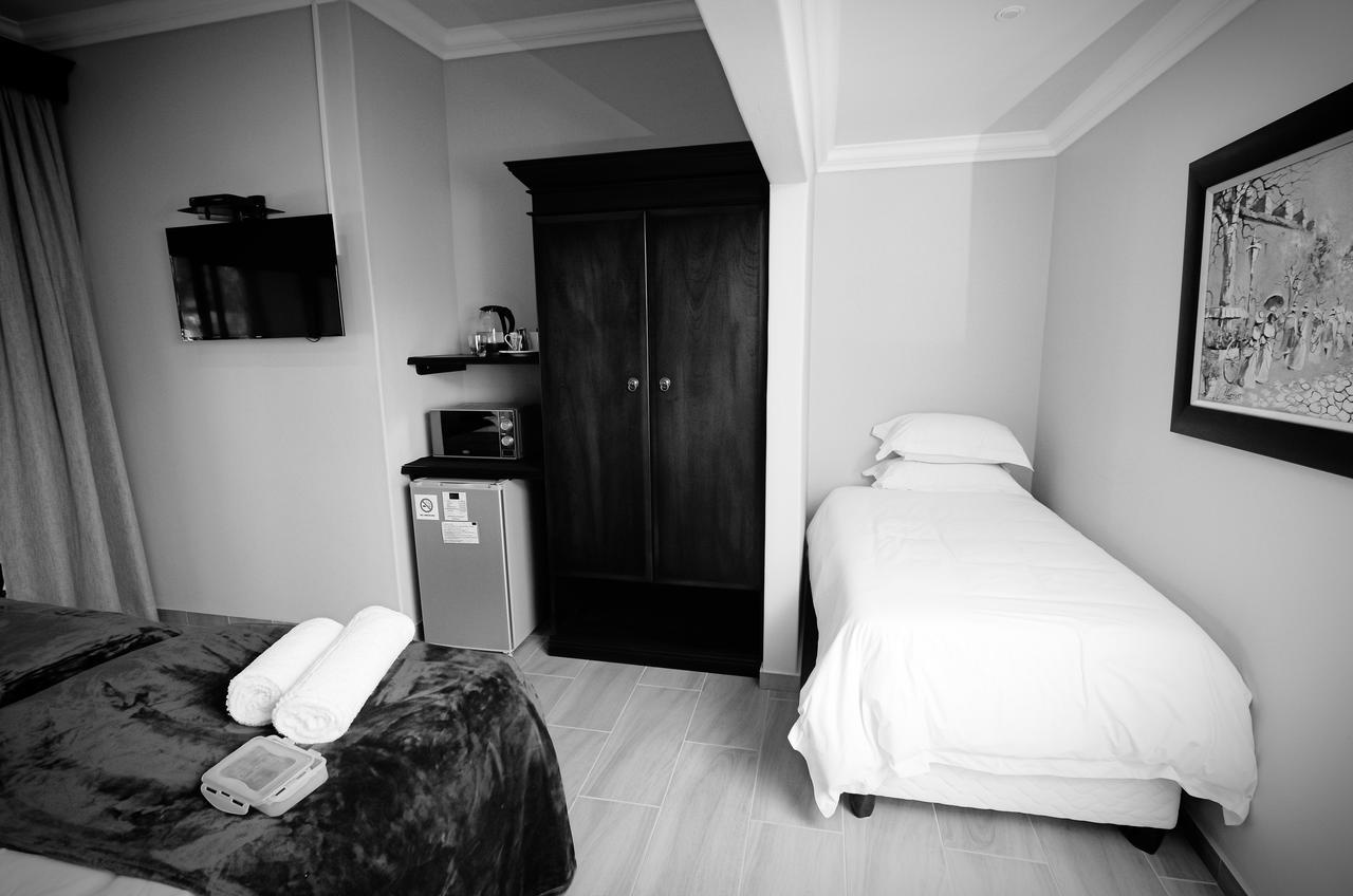 Abella Bed And Breakfast Vryburg Eksteriør billede